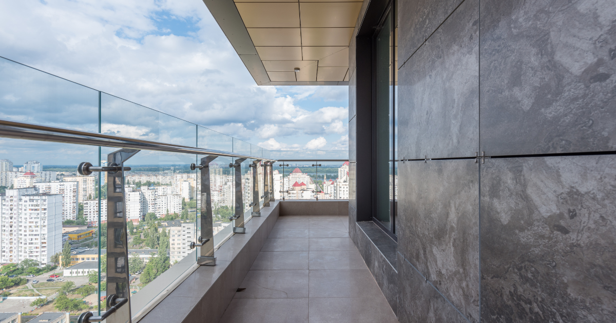 Location ATX Apartment Balcony